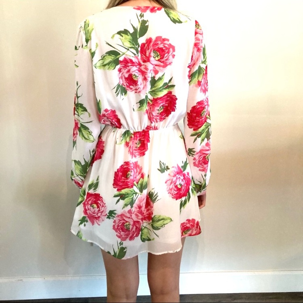 Cotton Candy Long Sleeve Floral Dress Size Small - Picture 5 of 15